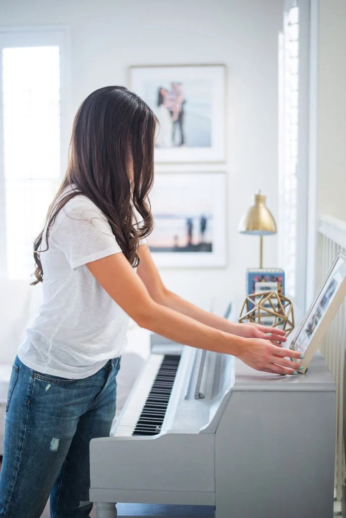 Living room reveal & a discount for framebridge custom framing! Mint