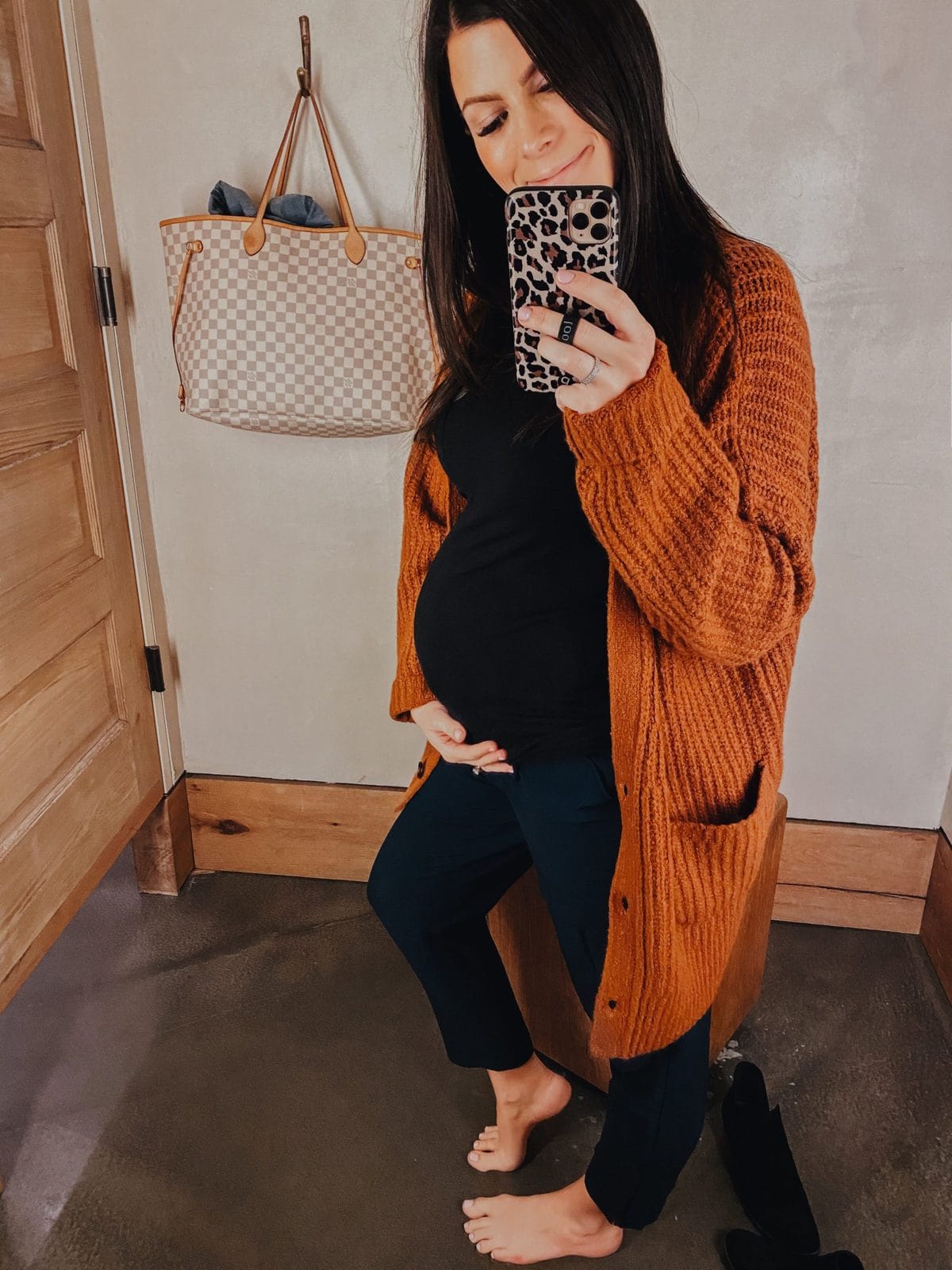 The trick to getting Anthropologie clothes cheap! Mint Arrow