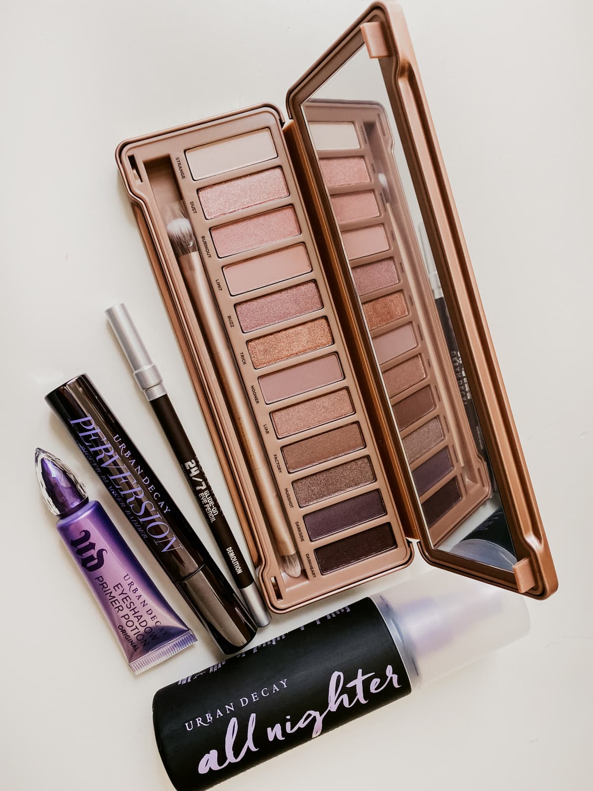 50 off Urban Decay eyeliner TODAY ONLY + free shipping Mint Arrow