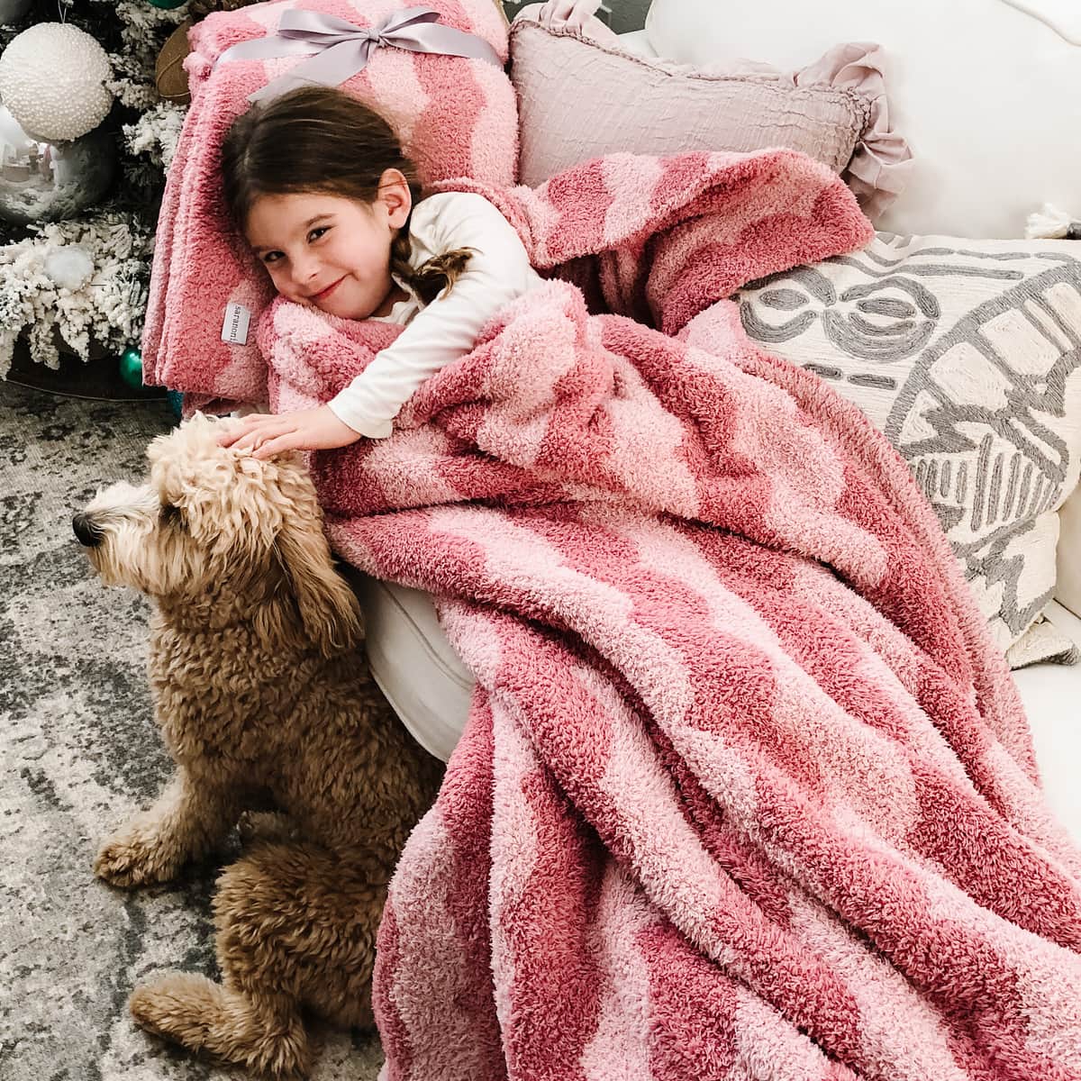 The Saranoni 40 off grab bag sale is HERE this is your guide! Mint Arrow