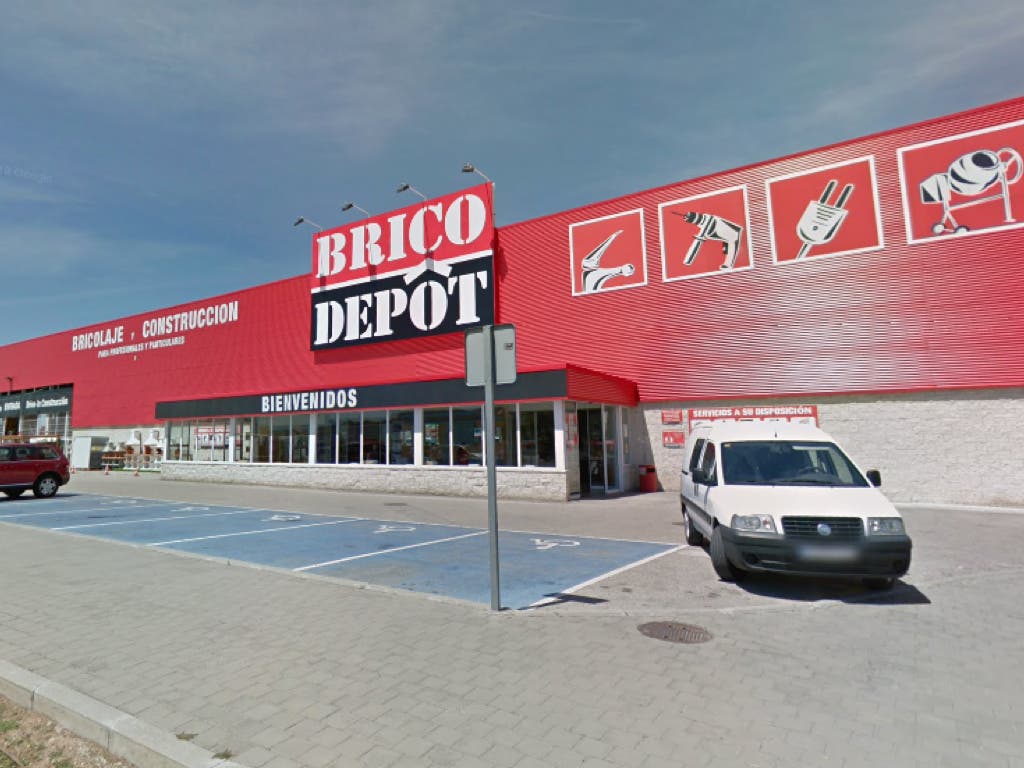 Brico Depôt, con tienda en Alcalá de Henares, se va de España MiraCorredor