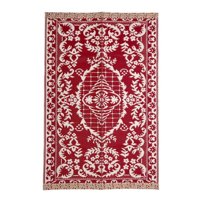 Recycled Plastic Carpet/Red Mira Mira