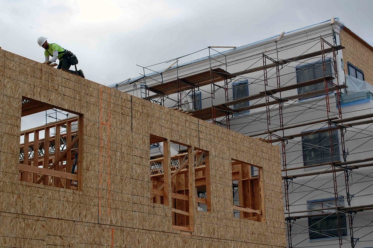 City Council adopts new rules guiding townhouse projects; adds public