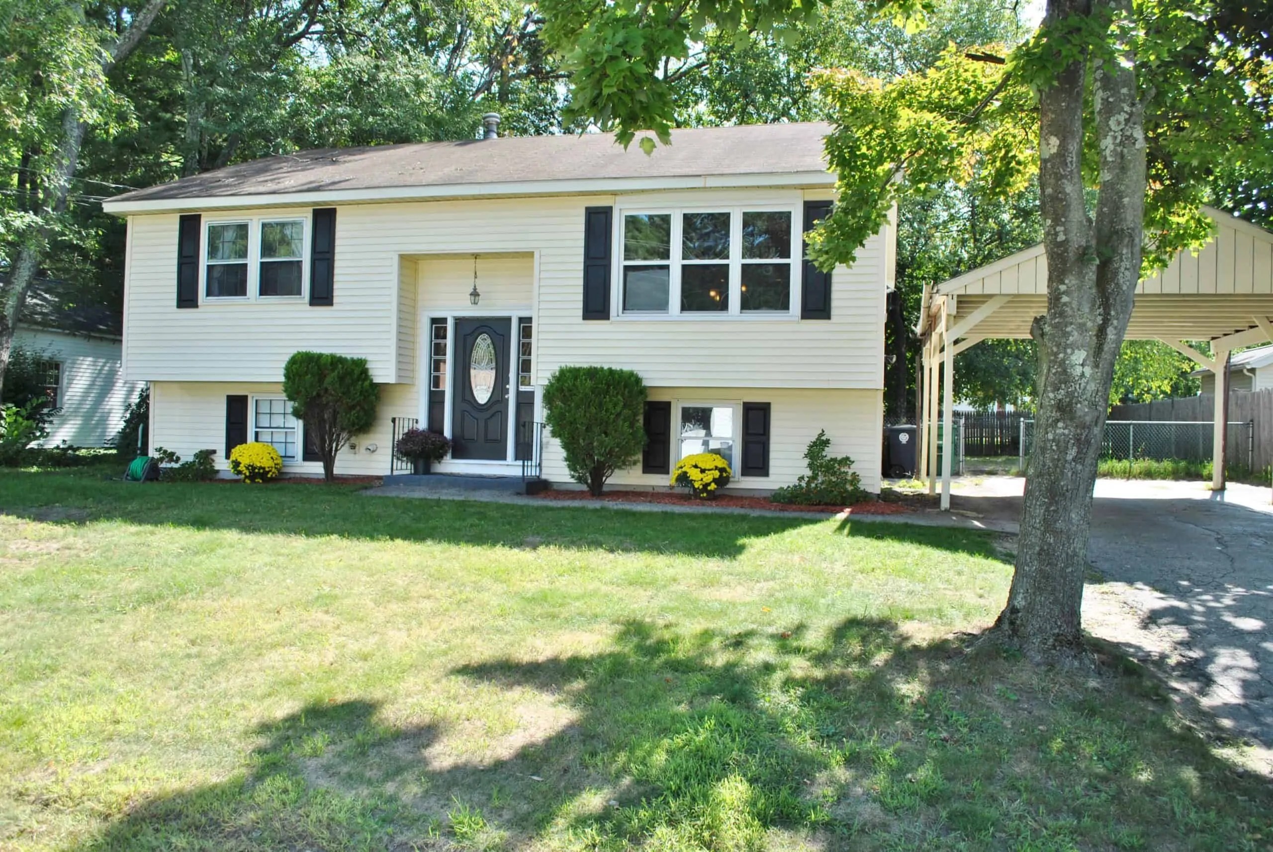 Home for Sale! 33 Watson St., Nashua, NH 03064 The Adams Home Team, Keller Williams Luxury Homes