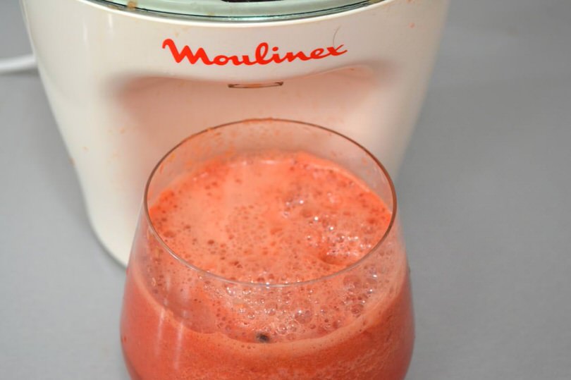 Centrifugato di anguria fragole e ciliegie Ricetta di Misya