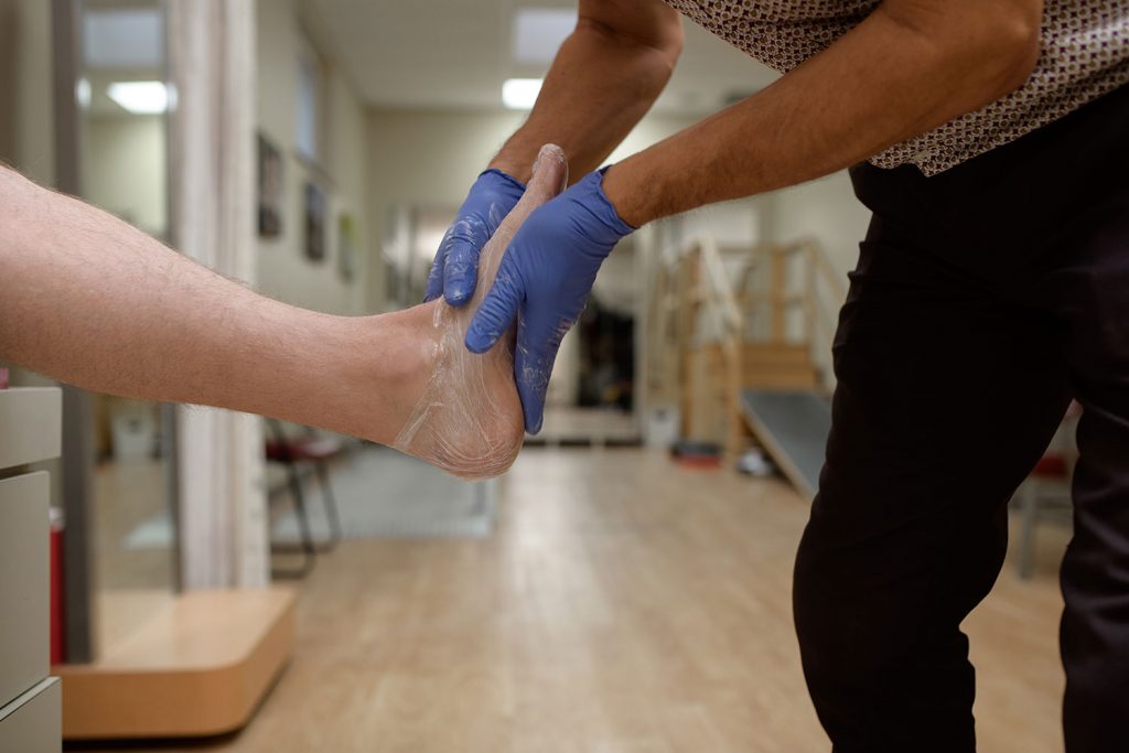 Custom Made Foot Othotics, Orthopedic Shoes, Ankle Foot Orthosis