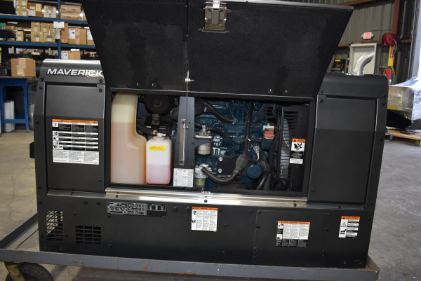 Lincoln Welding Equipment | New Lincoln Maverick 325X (Kubota)