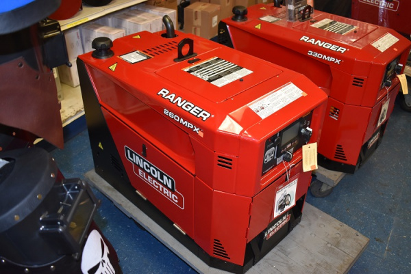 Lincoln Welding Equipment | New - Lincoln Ranger 260MPX