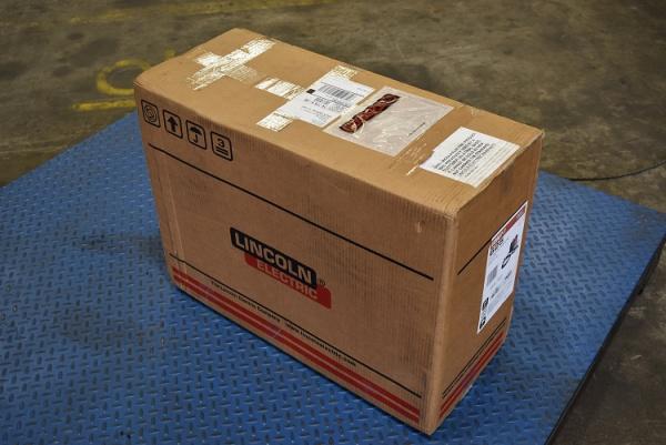 Lincoln Welding Equipment | Lincoln Tomahawk 625 w/ Torch - Certified