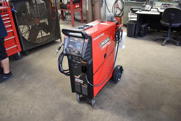 Lincoln Welding Equipment Lincoln PowerMig 260 Mig Welder New