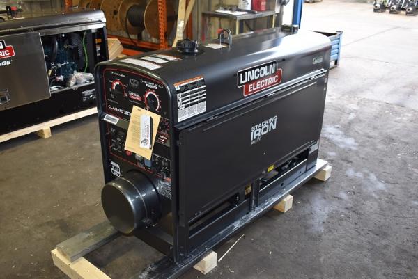 Lincoln Welding Equipment | Lincoln Classic 300MP (Perkins) - NEW 2021