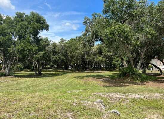 Mixon Real Estate Group, LLC Okeechobee Real Estate Agent Houses, Condos and Homes