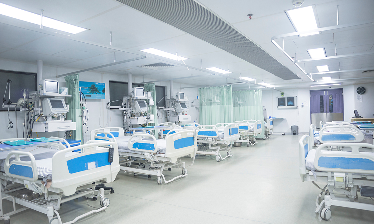 Increasing ICU capacity to higher demand during the COVID