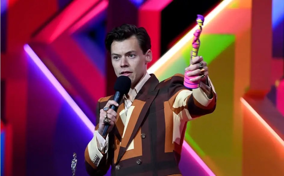 2021 Brit Awards Harry Styles, Little Mix, Adam Lambert (Photos, Videos)
