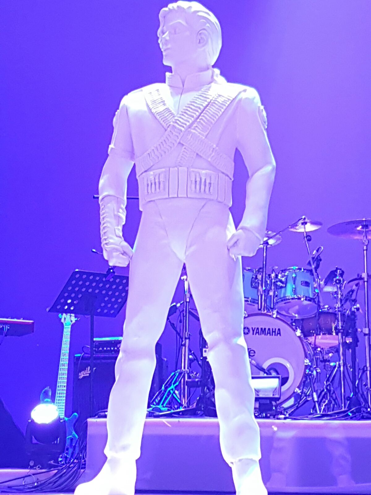 Unveil New Michael Jackson Statue in Spain MJVibe