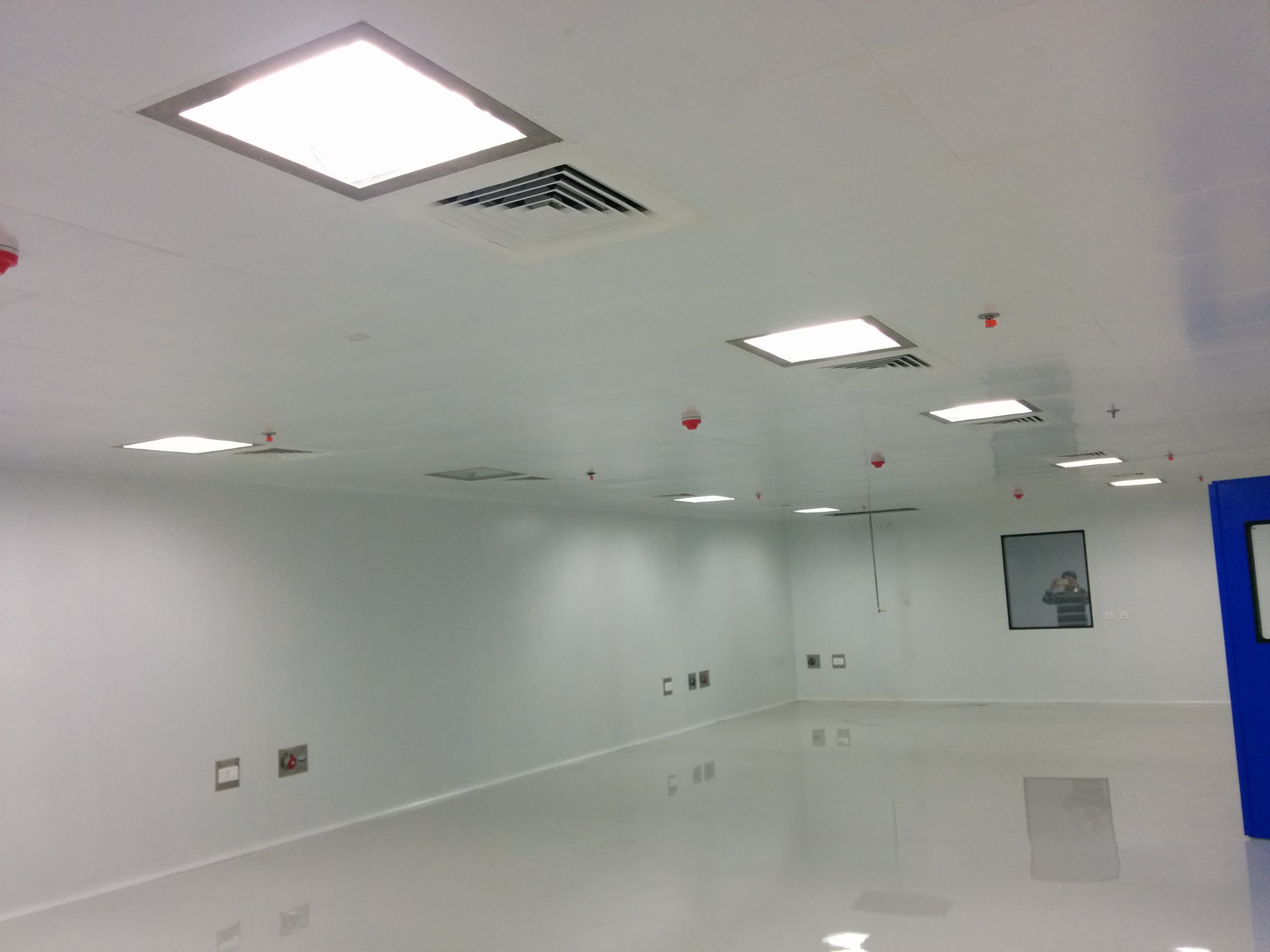 Modular Clean Room Panels MK Precision