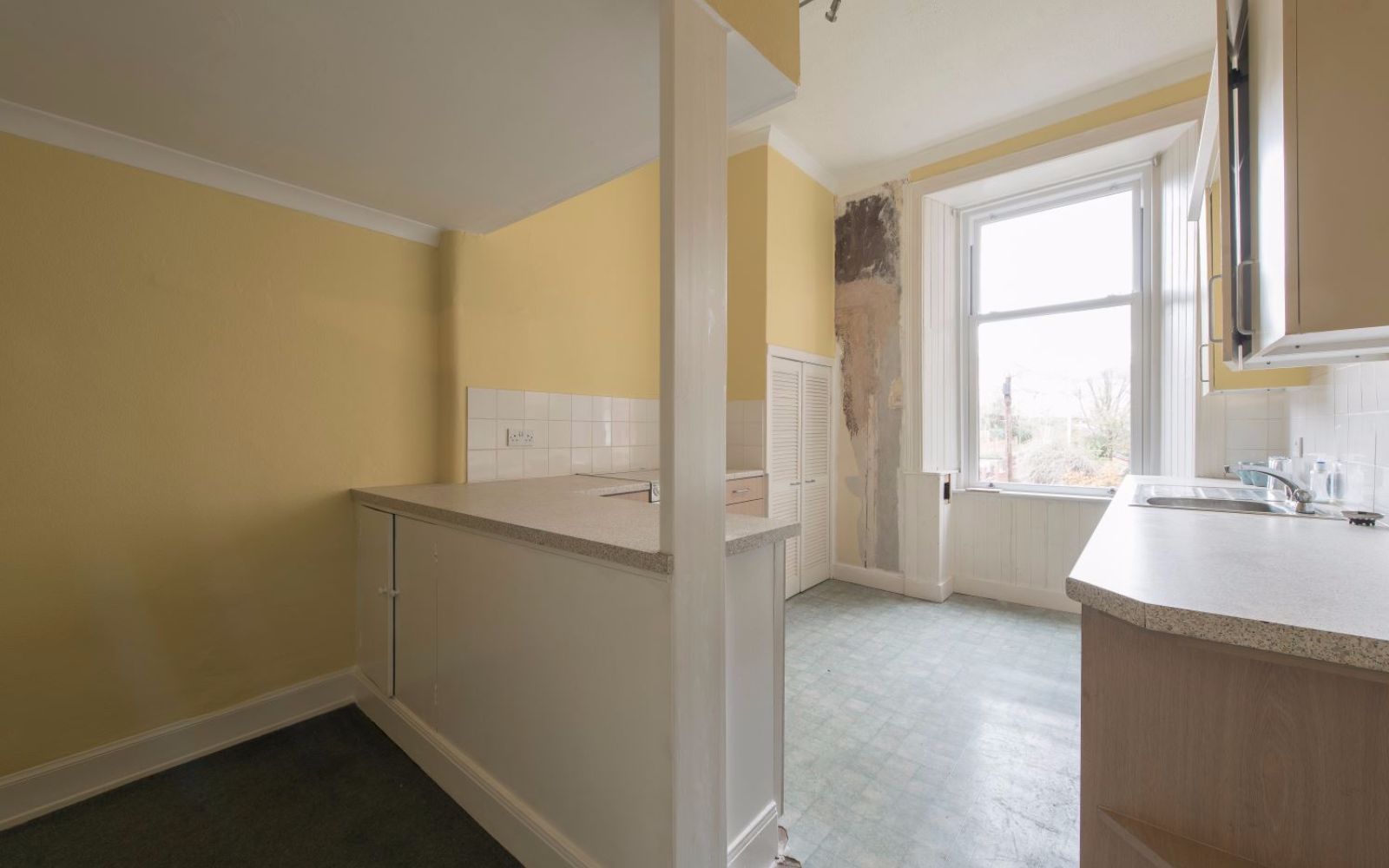 104 Queensborough Gardens MLB Properties