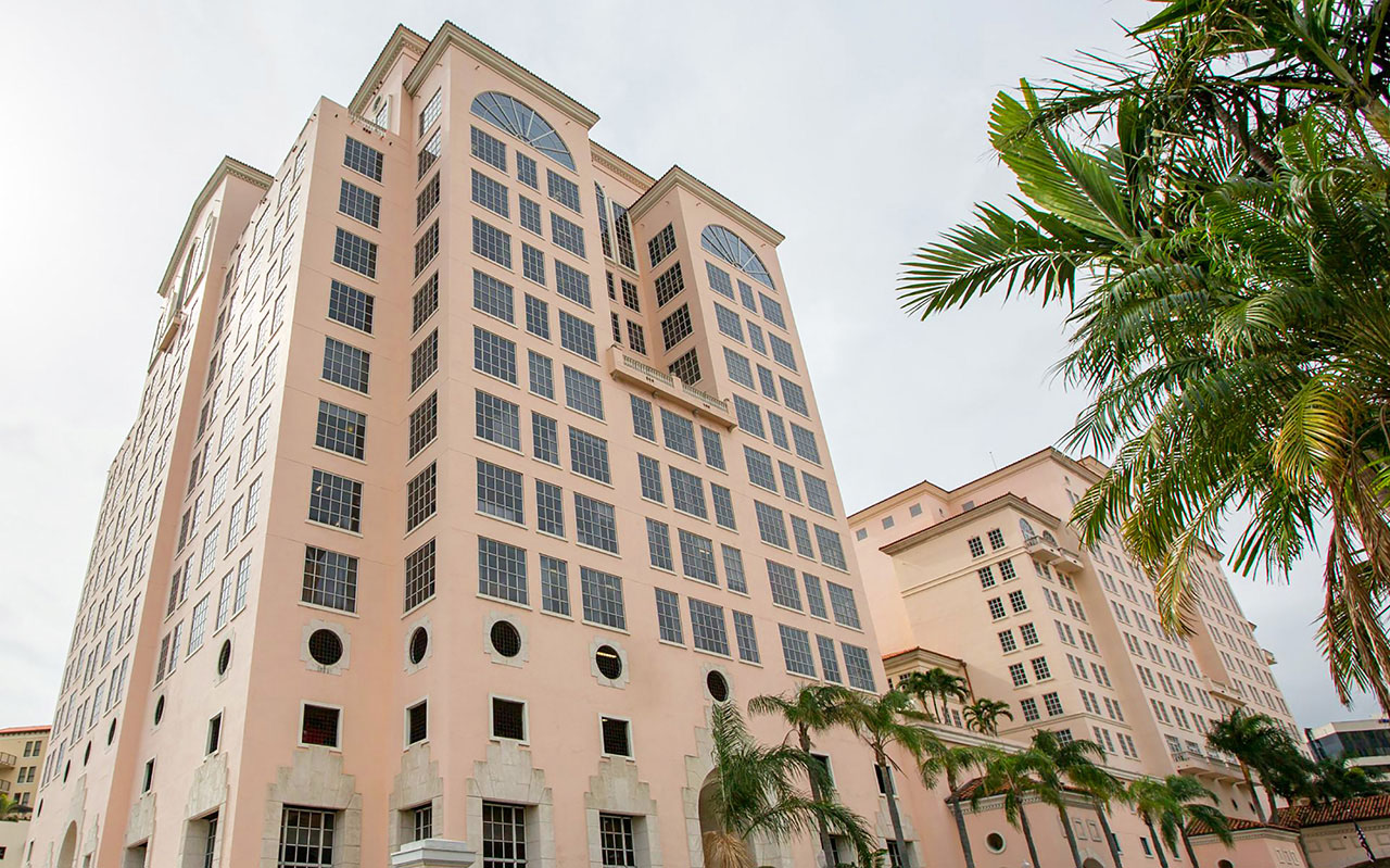 The Alhambra MM Properties