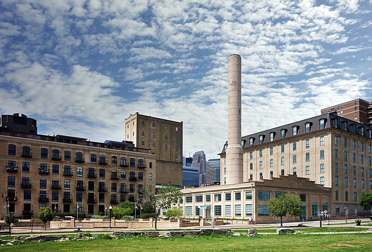 Review of North Loop in Minneapolis Minnesota Jeff Anderson