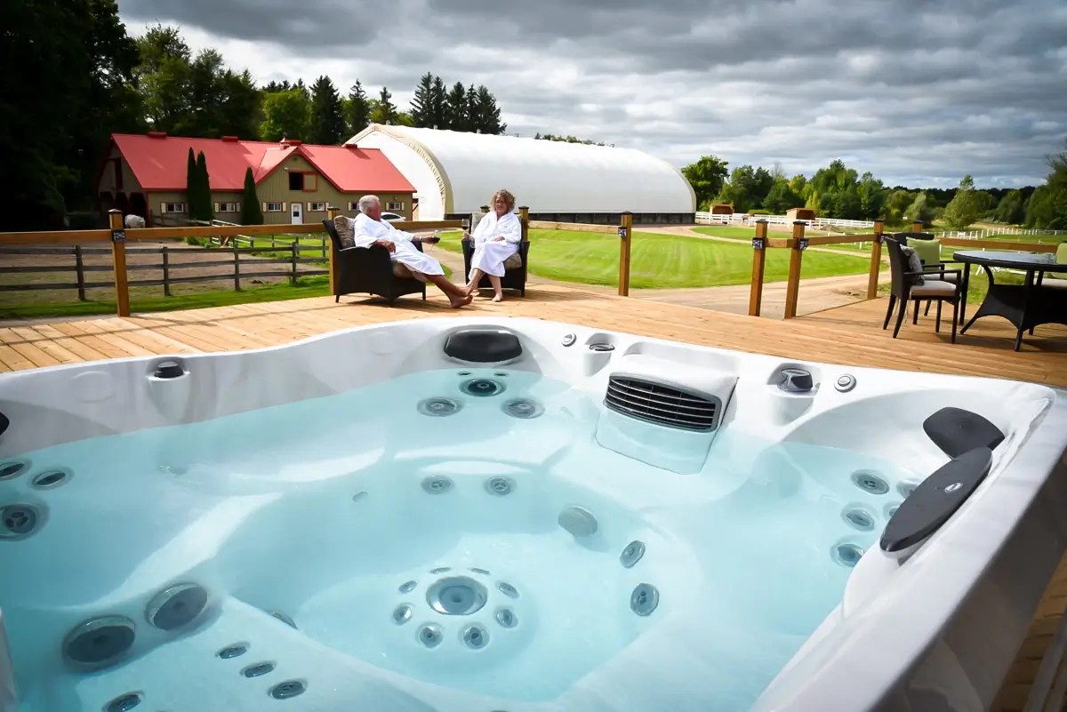 A Detailed Guide to Hot Tub Pricing in Minnesota [2024]