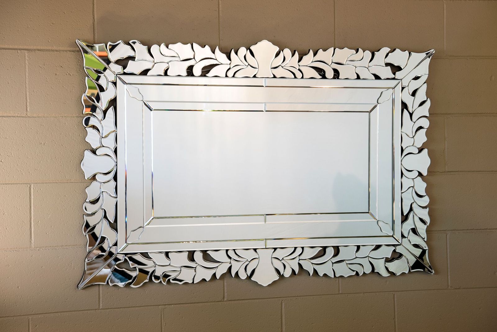 Leaf Mirror Brisbane