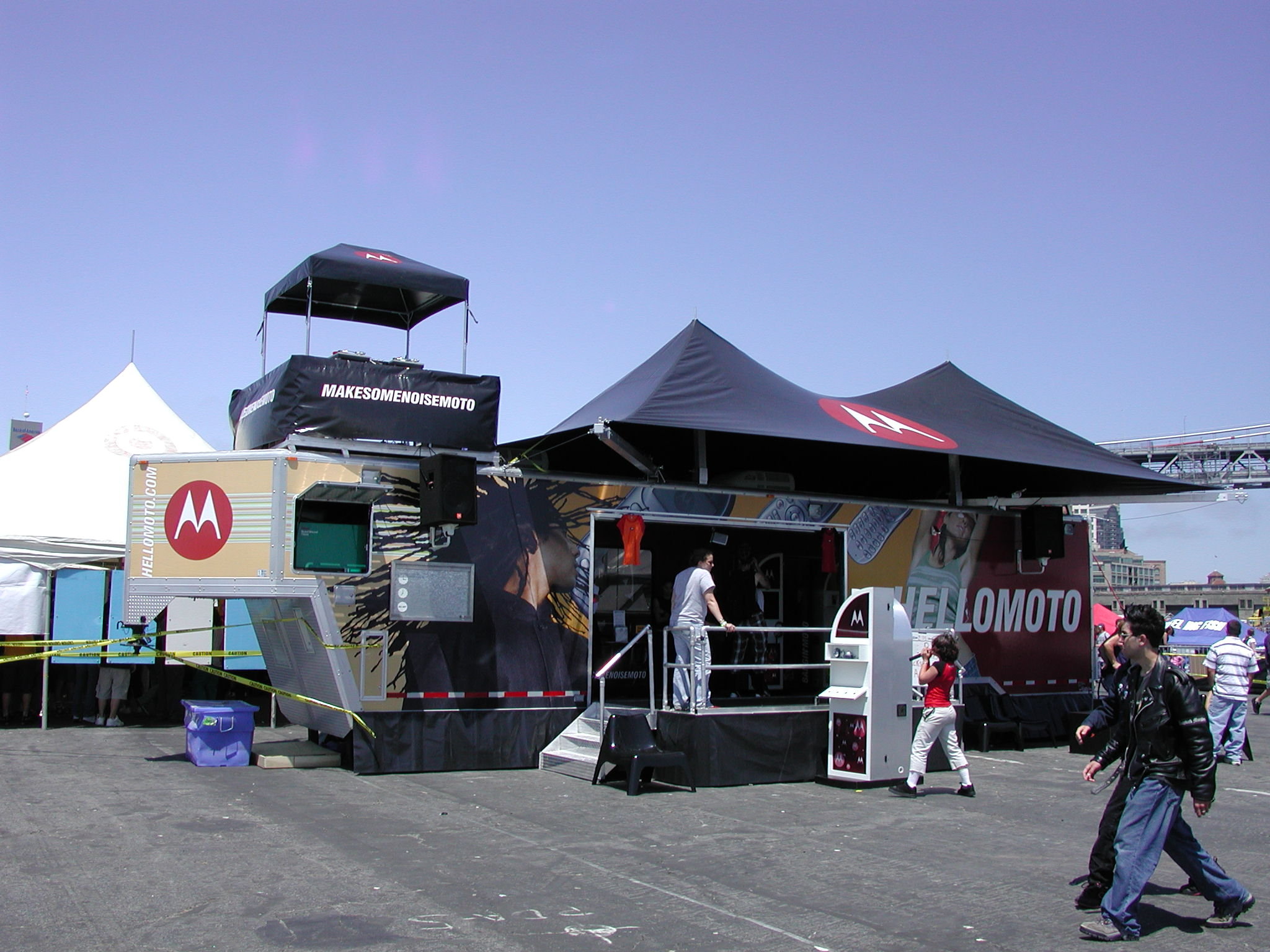 MOTOROLA Mobile Exhibits