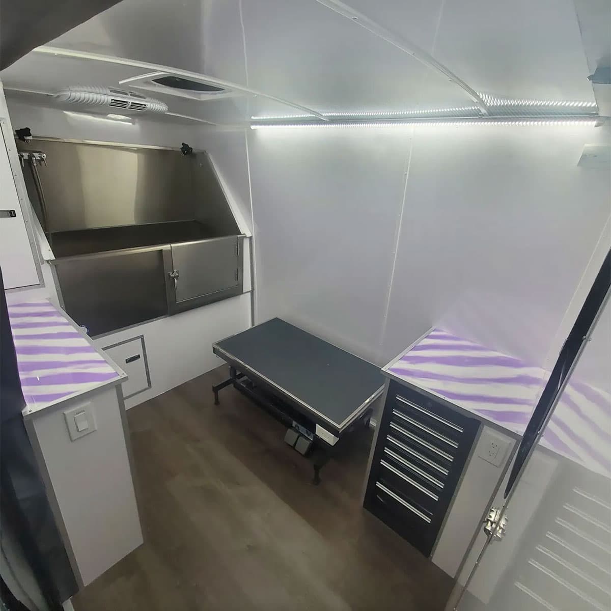 Mobile Grooming Vans & Trailers Conversions Vancouver WA