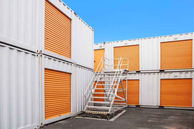 Shipping container warehouse MMPS