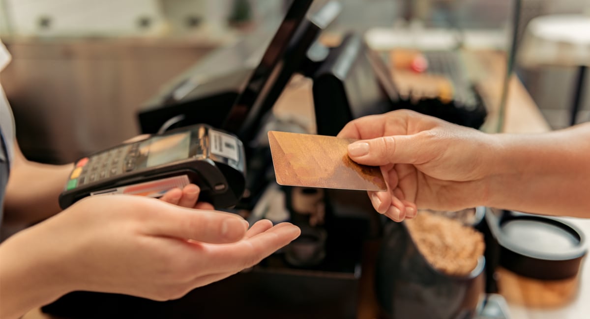 How to Use a POS Machine, Step by Step Explained