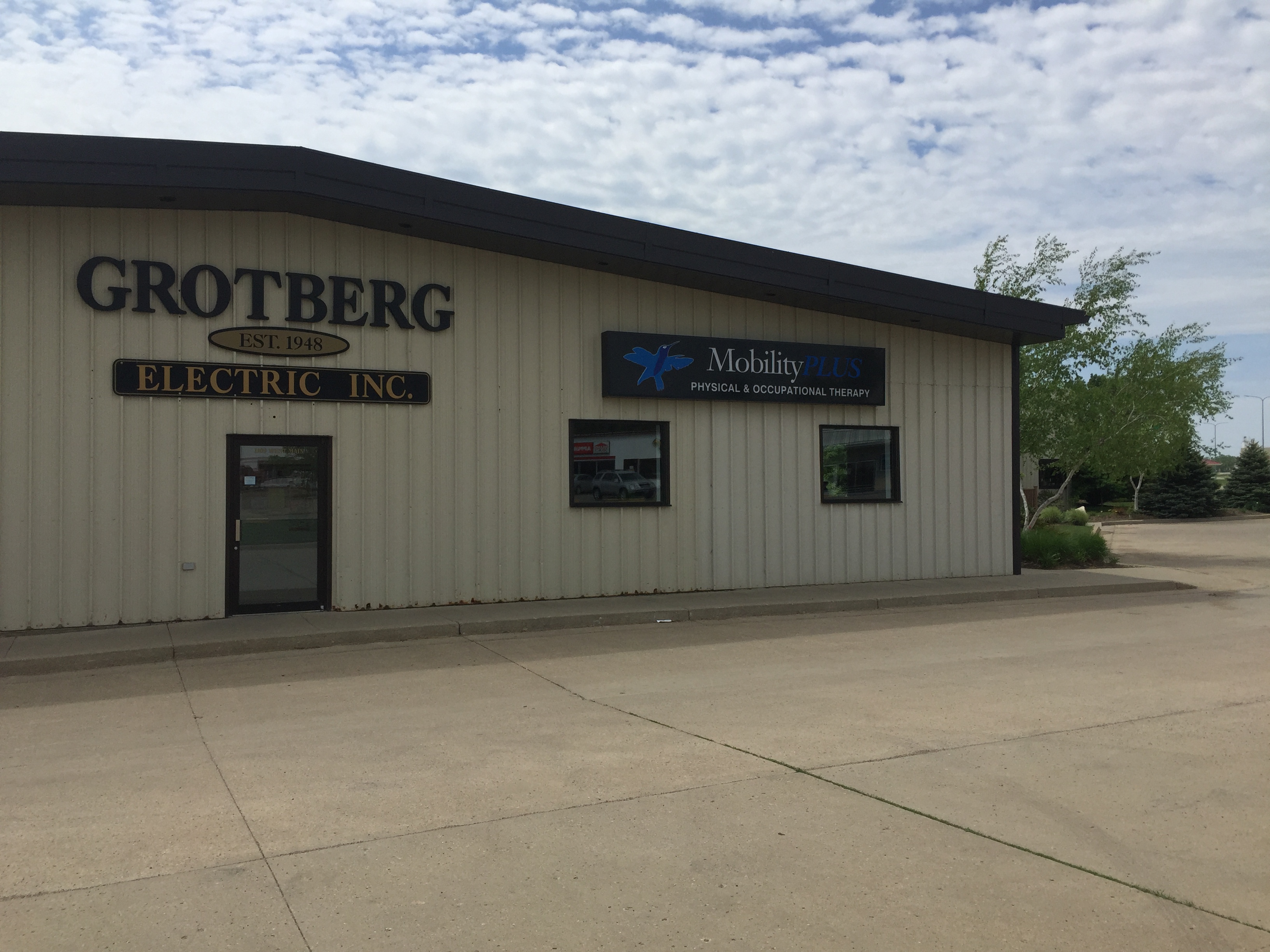 VC Store Front Mobility Plus ND Premier Physical Therapy Center