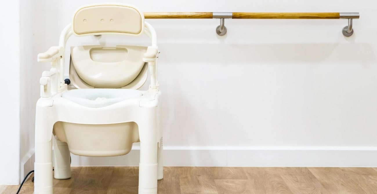 Best Commode & Toilet Aids Updated 2021 Reviews