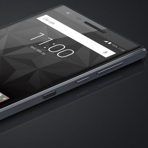 Blackberry Motion unveiled in Dubai Mobosdata