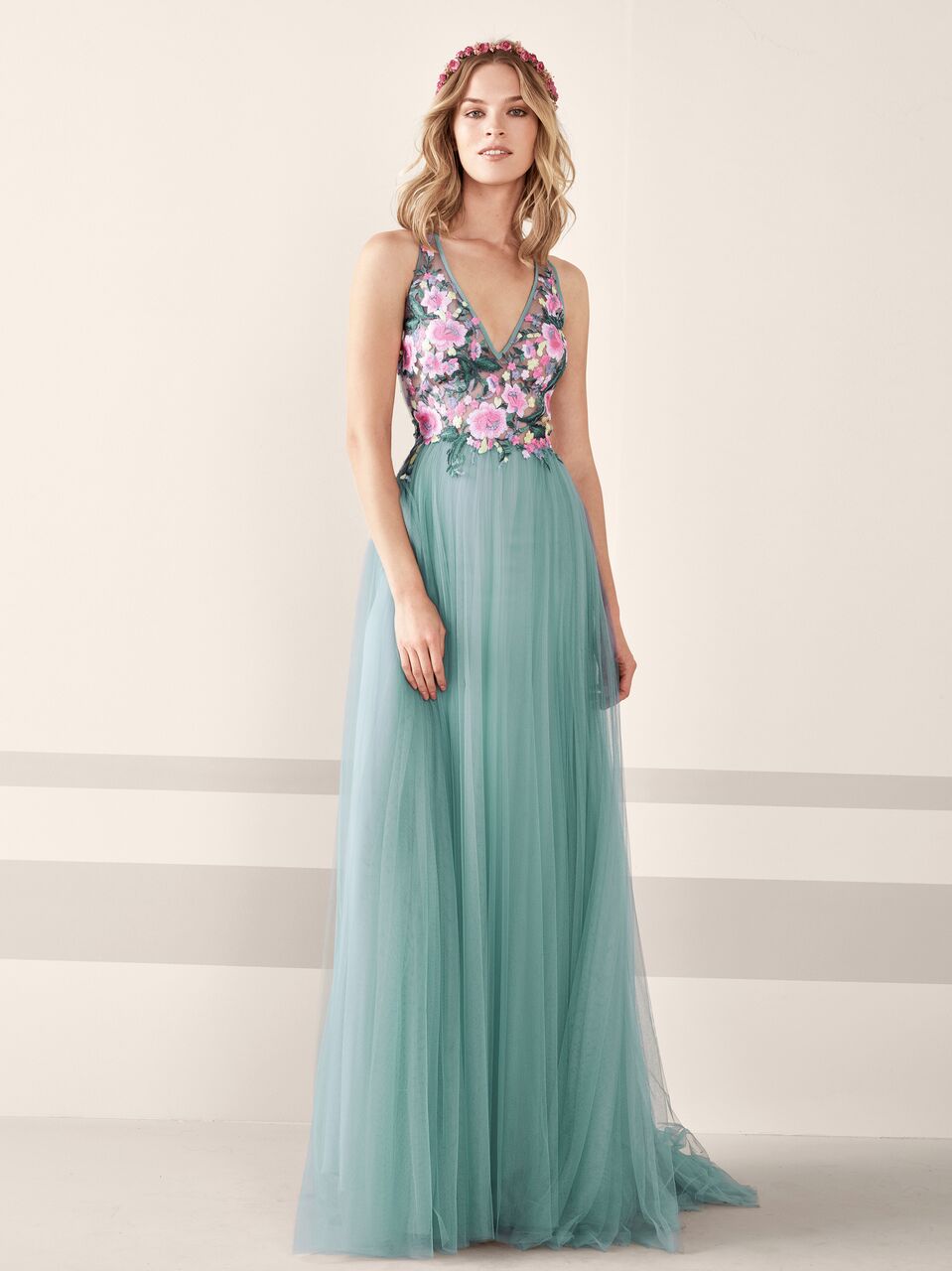 Vestidos largos para bodas de verano, la invitada perfecta del 2018