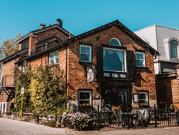 Unionville and Markham Heritage Estates Moda Mama