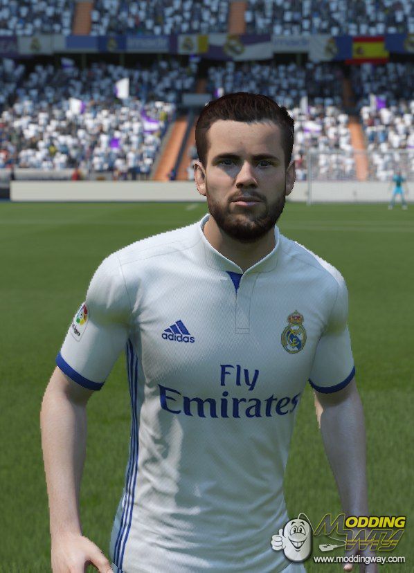 Nacho and Keylor Navas face FIFA 15 at ModdingWay