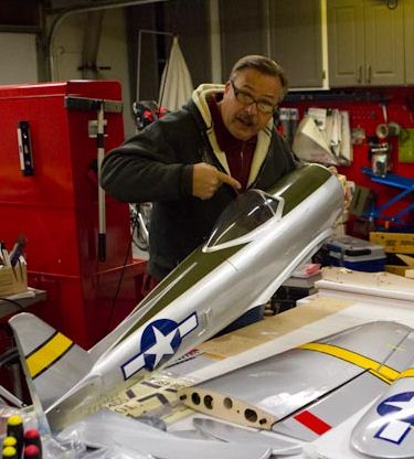 Hangar 9 P-47 Thunderbolt Exclusive! - Model Airplane News