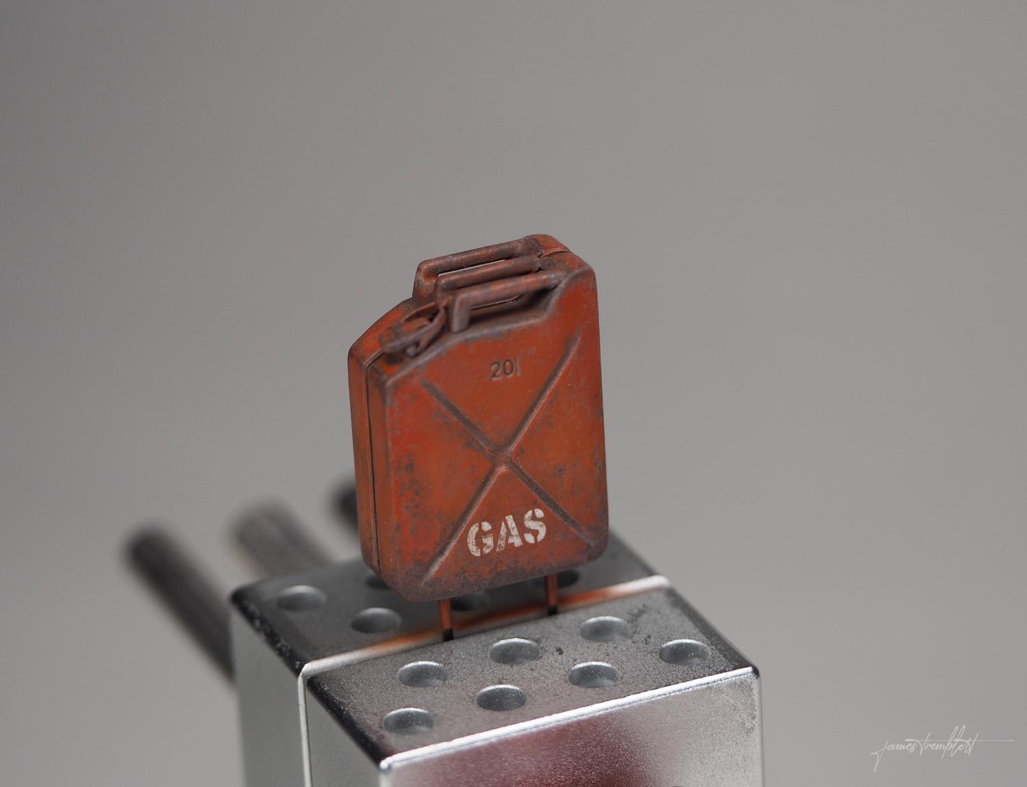 miniart 1/24 gas can All The Rest Motorcycles, Aviation, Military