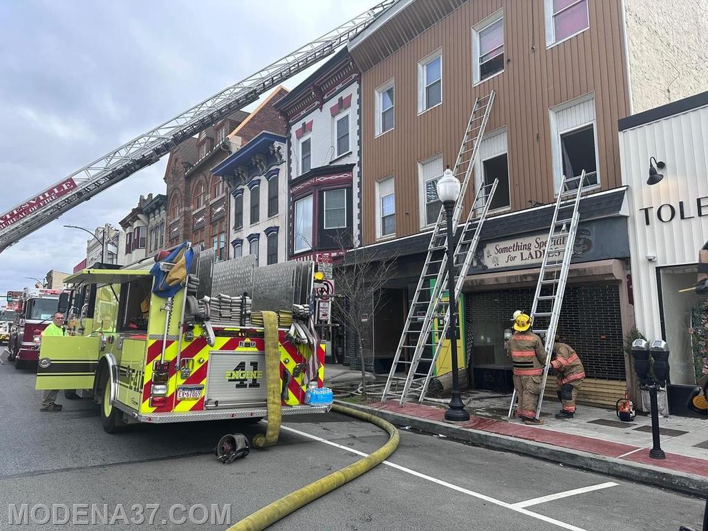 Working Building Fire in Coatesville City Modena Fire Company