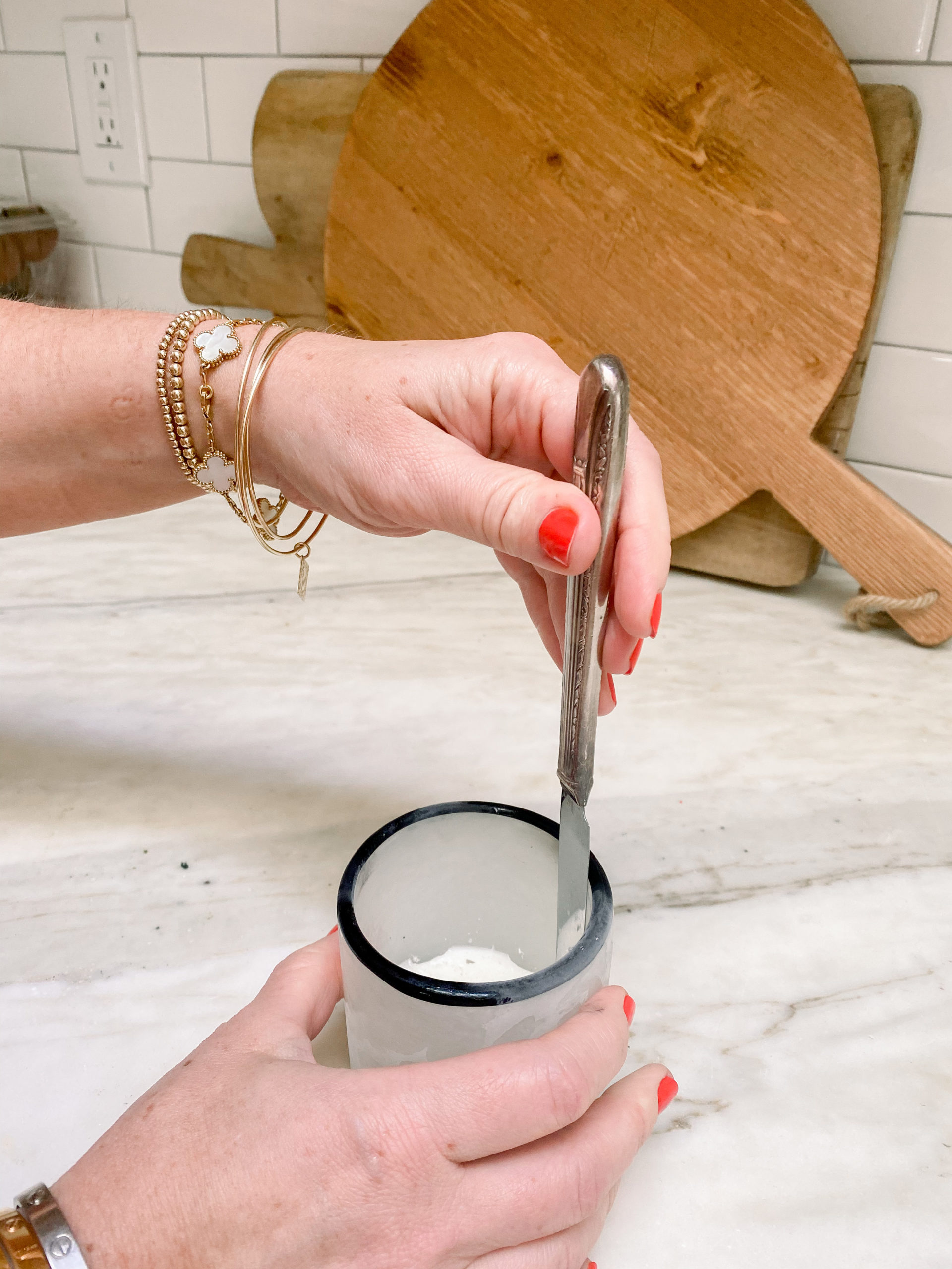 How To Clean Out Candle Jars And Reuse Them Modern Glam