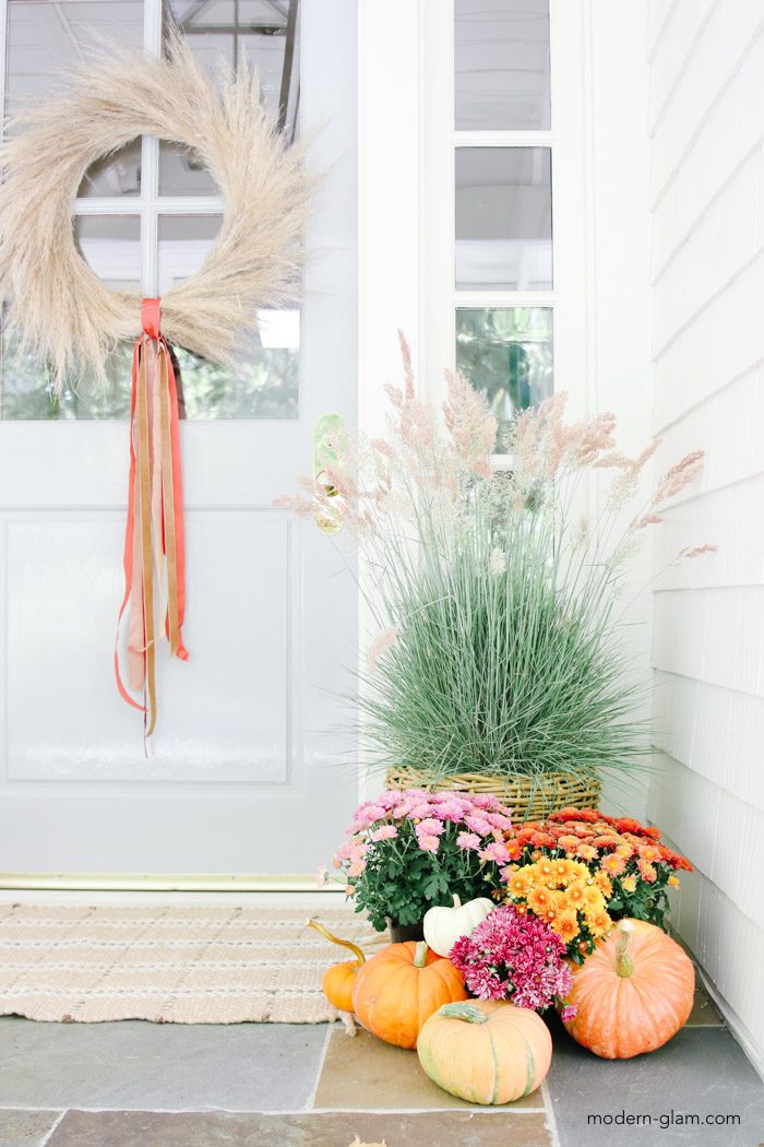 Natural and Minimalist Fall Porch Decor Modern Glam