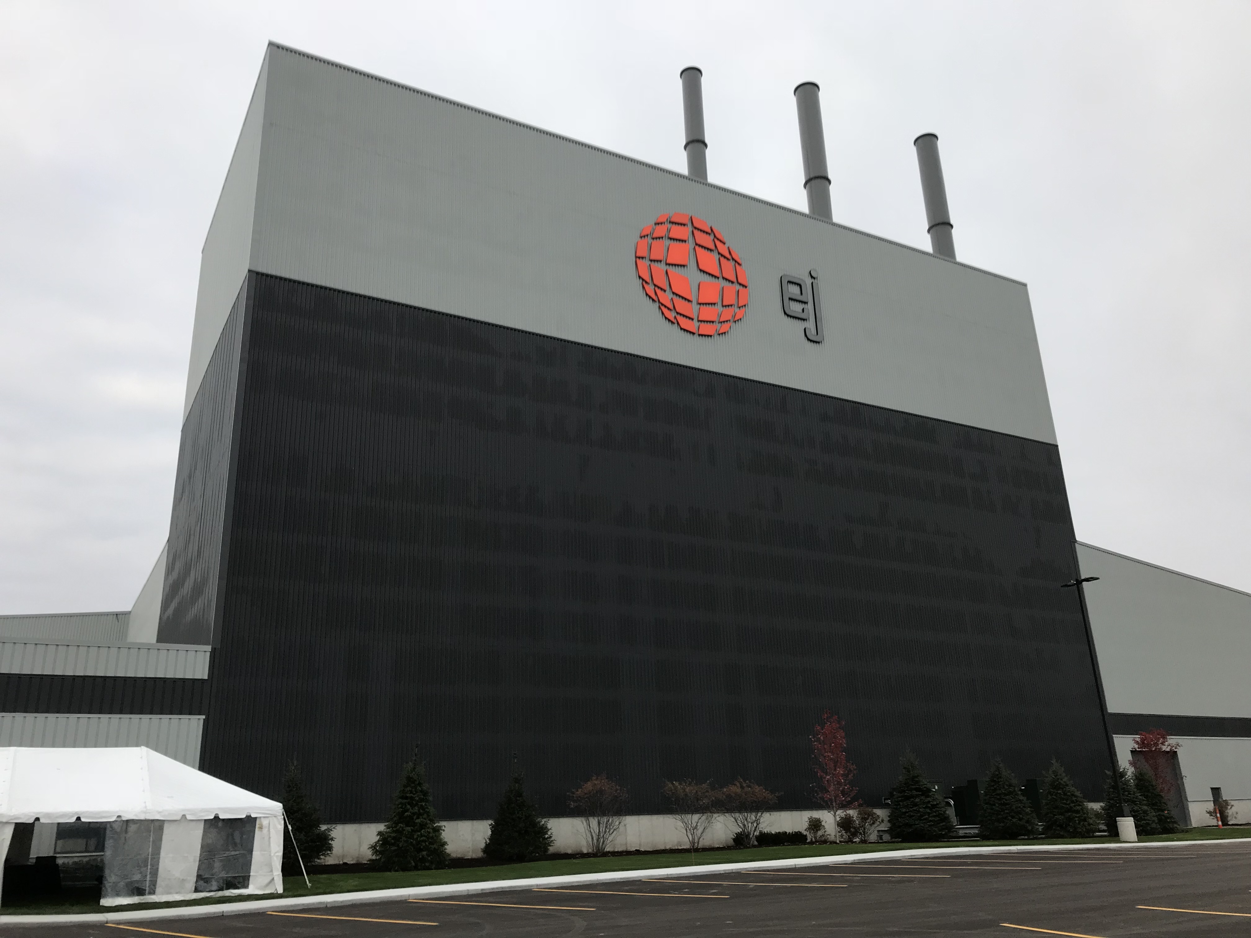 EJ hosts open house for new facility Casting Source