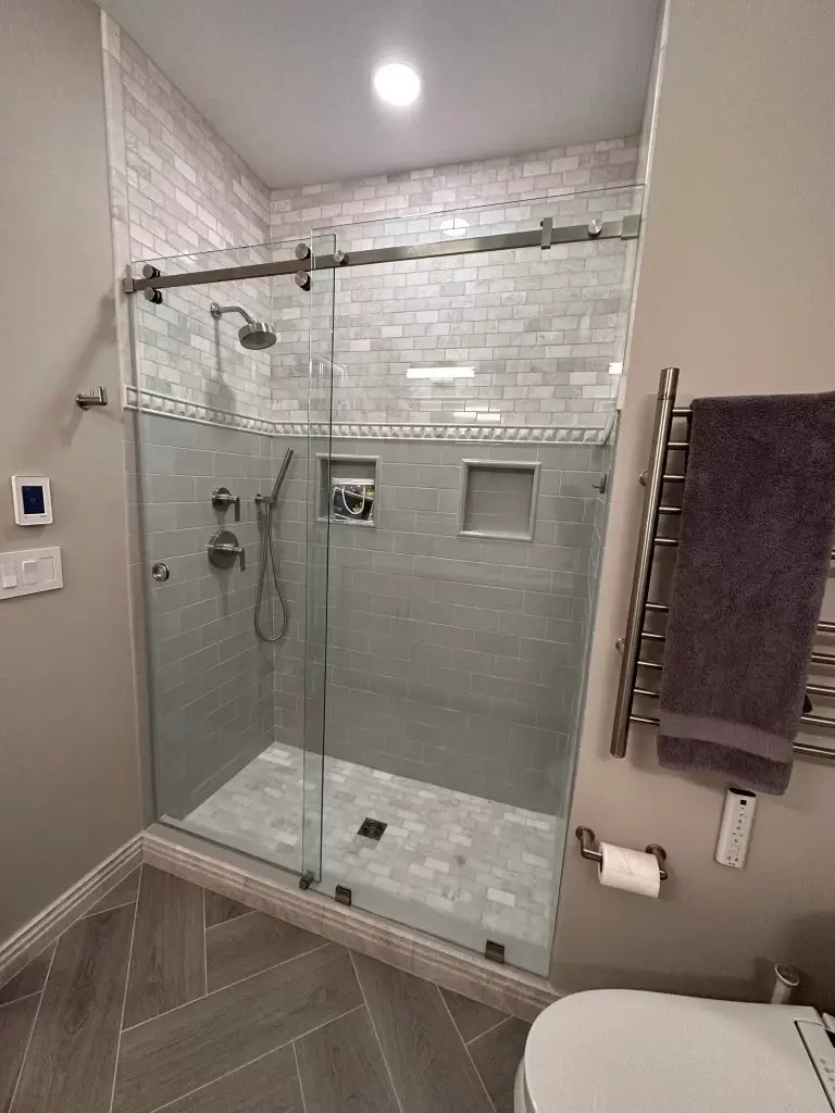Modern Frameless Sliding Shower Doors Virginia