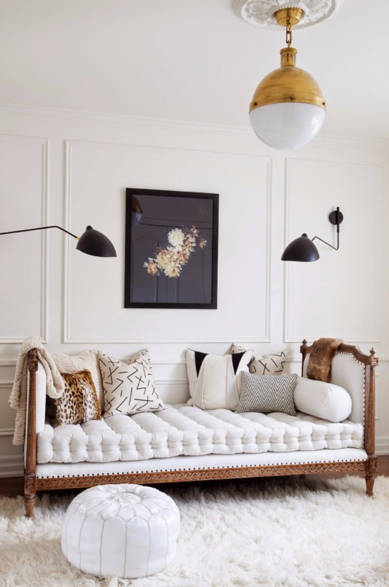 8 Awesome Modern Lamps That Will Make Any Living Room Sofa