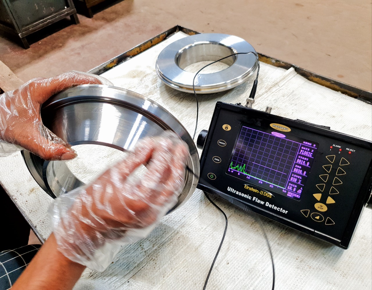 History & Evolution of Ultrasonic Flaw Detection Equipment