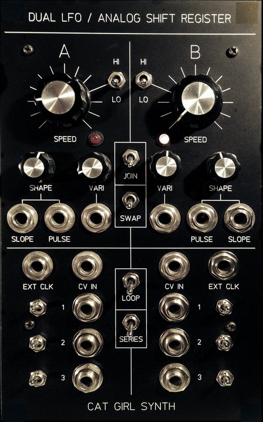 CGS Dual LFO/Analog Shift Register MOTM Module on ModularGrid