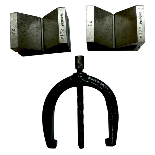 Cast Iron V Block Mohandas Parmanand