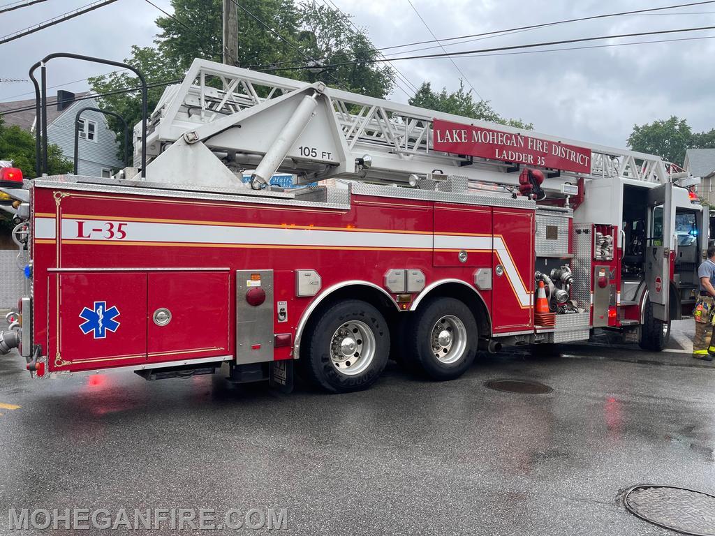 Ladder 35 Rolls to Peekskill Fire Mohegan Volunteer Fire Association