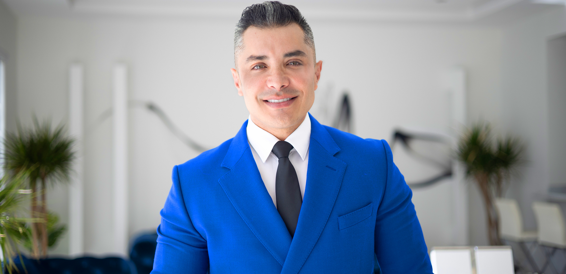 Dr. Alejandro Molinar