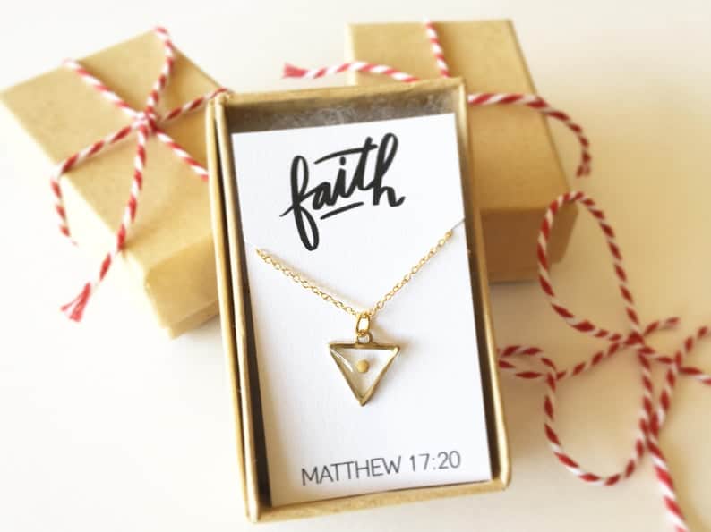 7 Inspiring Christian Christmas Gifts 2019