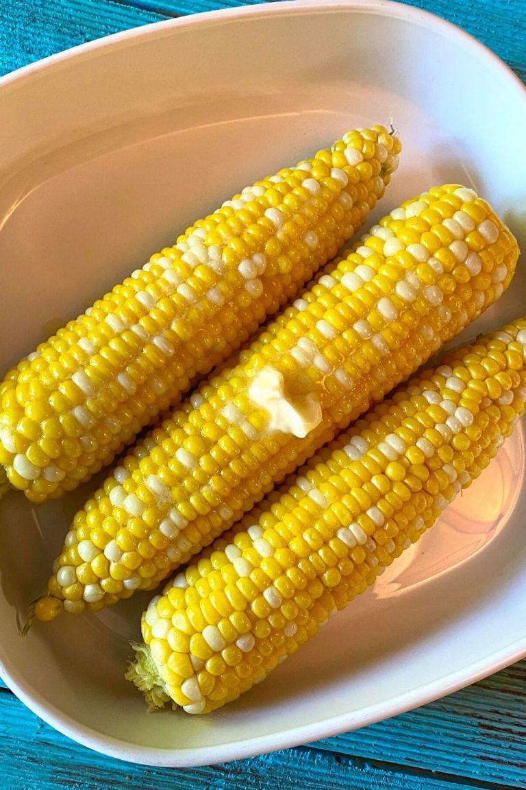 Check out this Easy Cooking Hack How to Microwave Corn on the Cob!